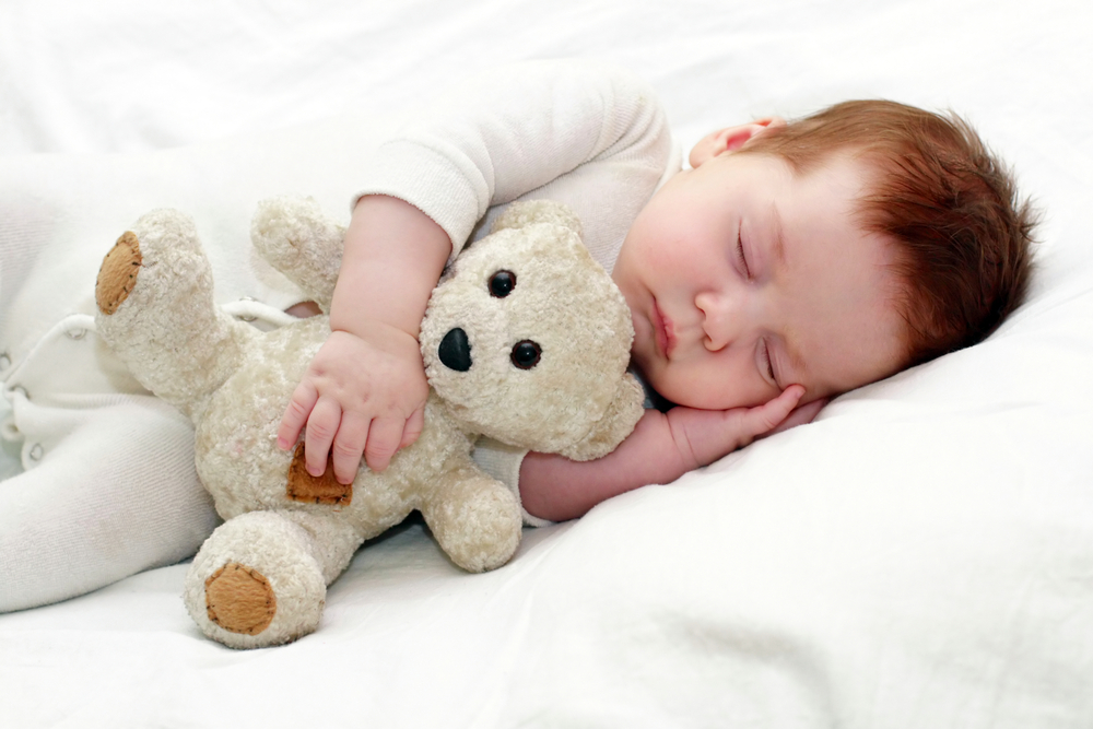 Сънят на бебето и начините да го приспим