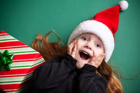 Нестандартни идеи как да зарадваме децата за Коледа