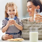Прясното мляко в полза на жените