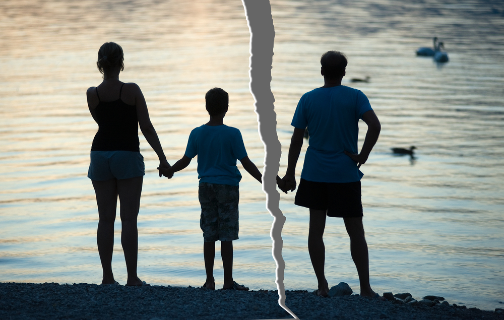 Мама и татко се развеждат: Как да кажем на децата
