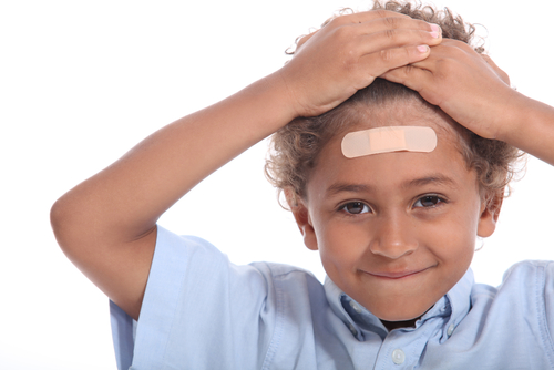 11 неща, които всеки родител трябва да знае при удар и нараняване на главата