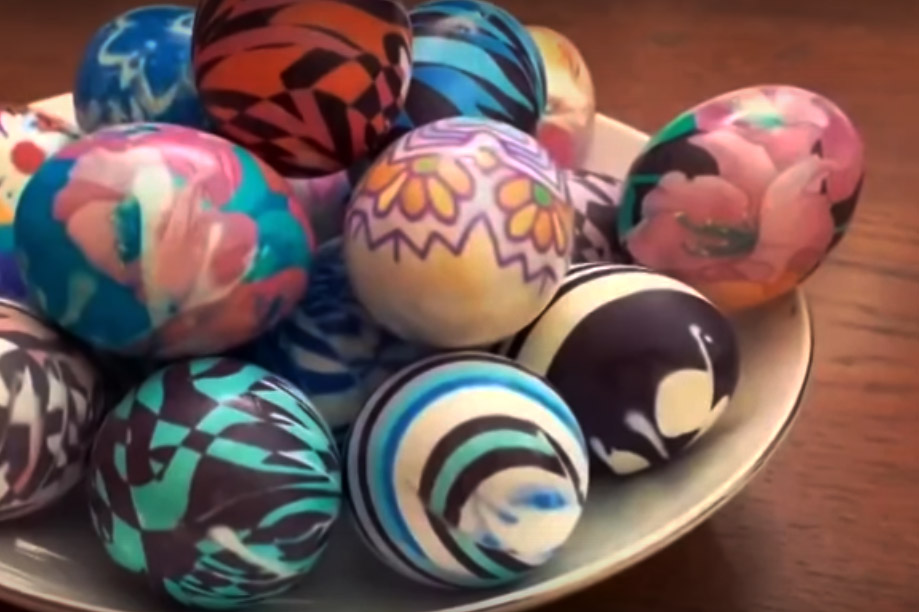 7 различни идеи за още по-красиви великденски яйца (видео)