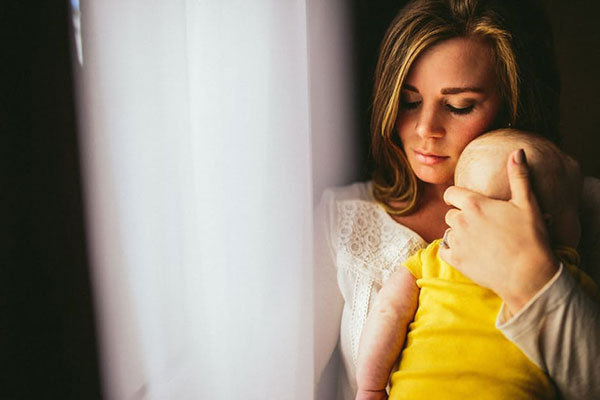 Как да се справим с чувството за майчина вина