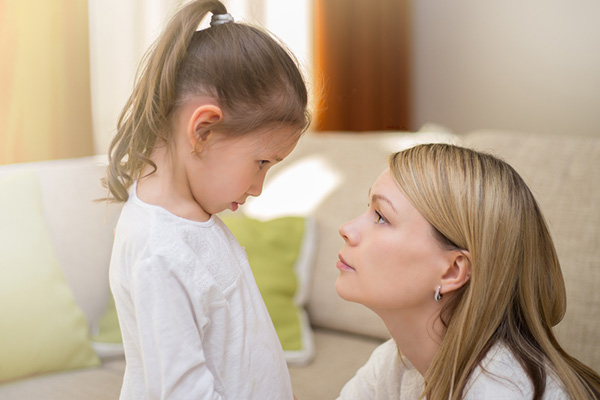 Кои са трите основни групи признаци на тревожност при децата и защо е полезно родителите да ги познават