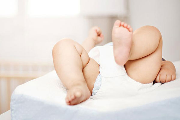Кои са най-често срещаните проблеми с кожата на новороденото и бебето?