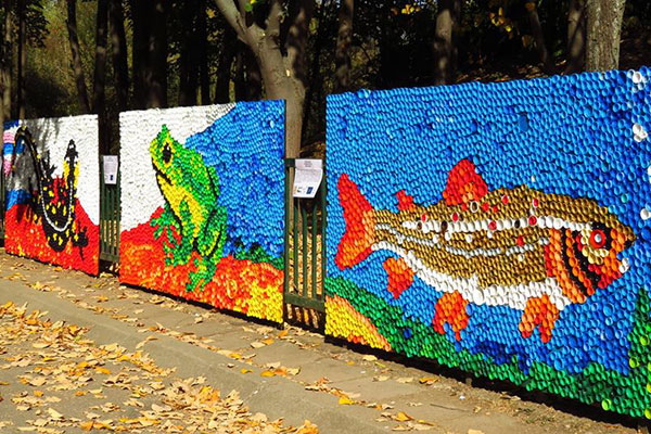 Красиви цветни мозайки украсиха Софийския зоопарк