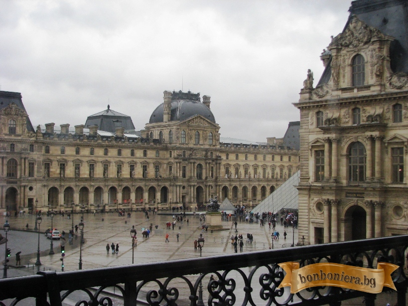 LOUVRE_1