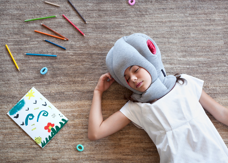 dezeen_Ostrich-Pillow-Junior-by-Kawamura-Ganjavian_ss_4