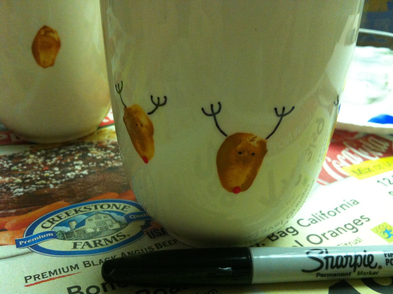 mugs reindeers