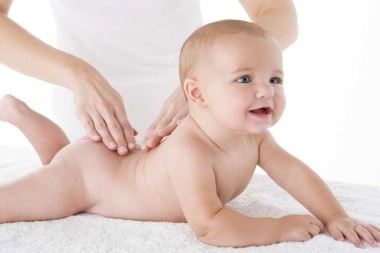 baby-massage-380x253