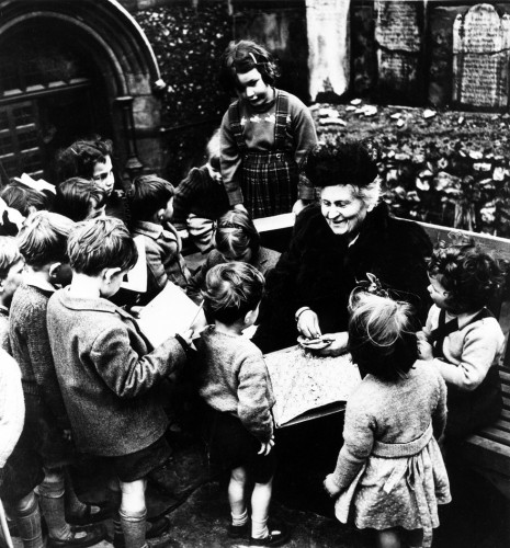 MARIA MONTESSORI VISITS SCHOOL