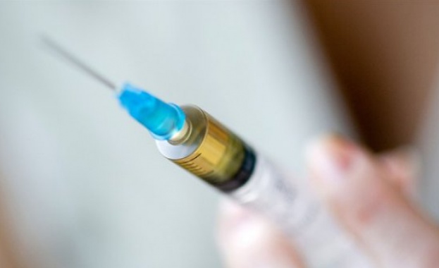 Турция дари 100 000 ваксини за българските деца