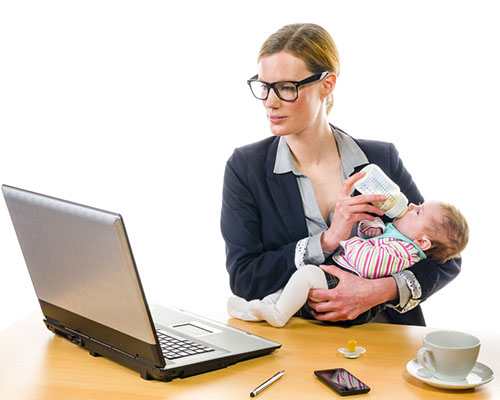 Как успешно да жонглирате с майчинството и кариерата