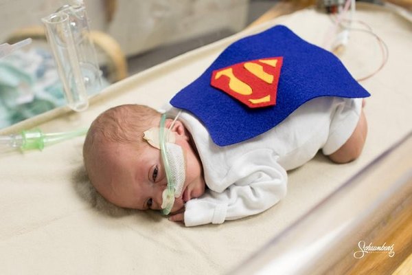 premature-babies-superhero-costumes-kansas-13