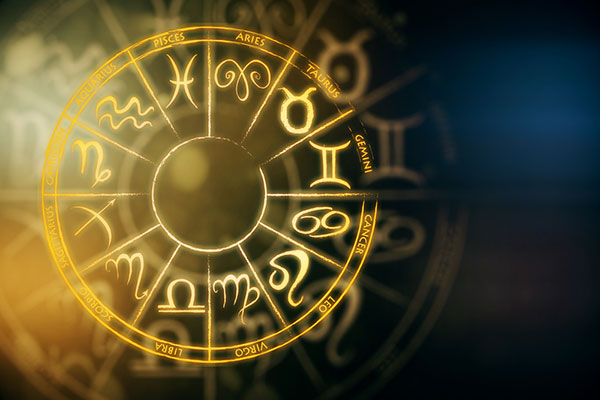 Годишен хороскоп за 2019 година: Какво ще ни донесе новата година, според личния ни зодиакален знак?